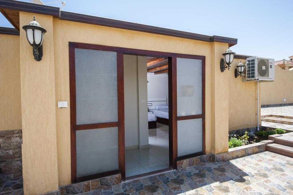 Sunny Seaside Villa Хургада Экстерьер фото